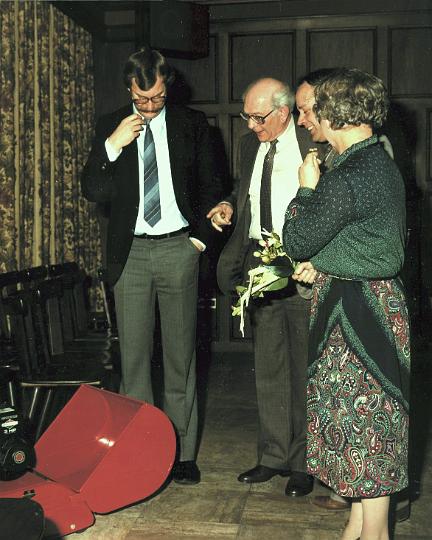 Frans neemt afscheid 25-2-83 D.jpg